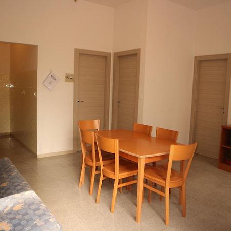 Elena Apartment Lignano Sabbiadoro Luaran gambar